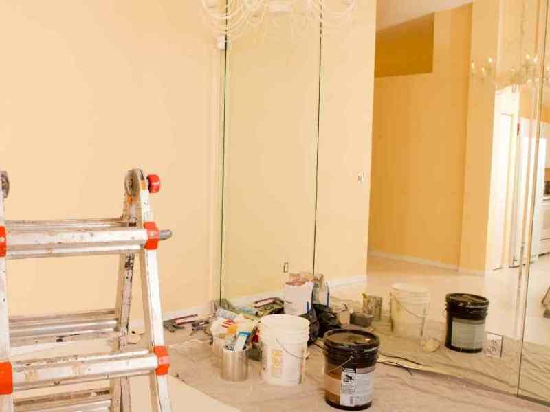 Types of interior paints  – Distemper and Emulsion.